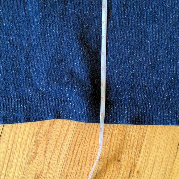 Like new sparkly Navy long sleeve crew neck sweater Old Navy size s - Picture 7 of 7